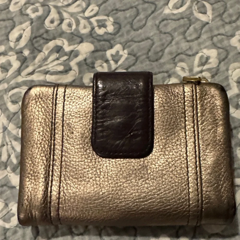 Fossil stylish wallet